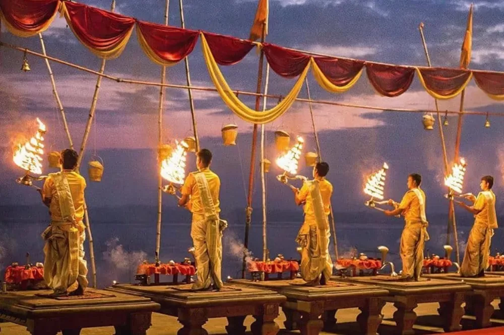 Soul of Varanasi - A Varanasi's Overnight Tour