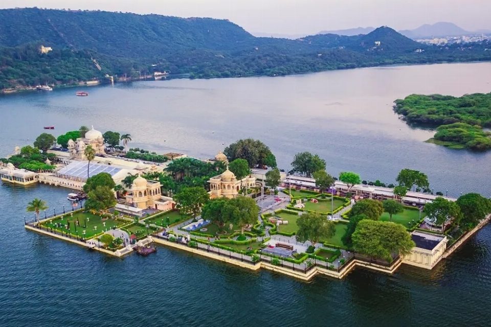 Golden Triangle And Udaipur